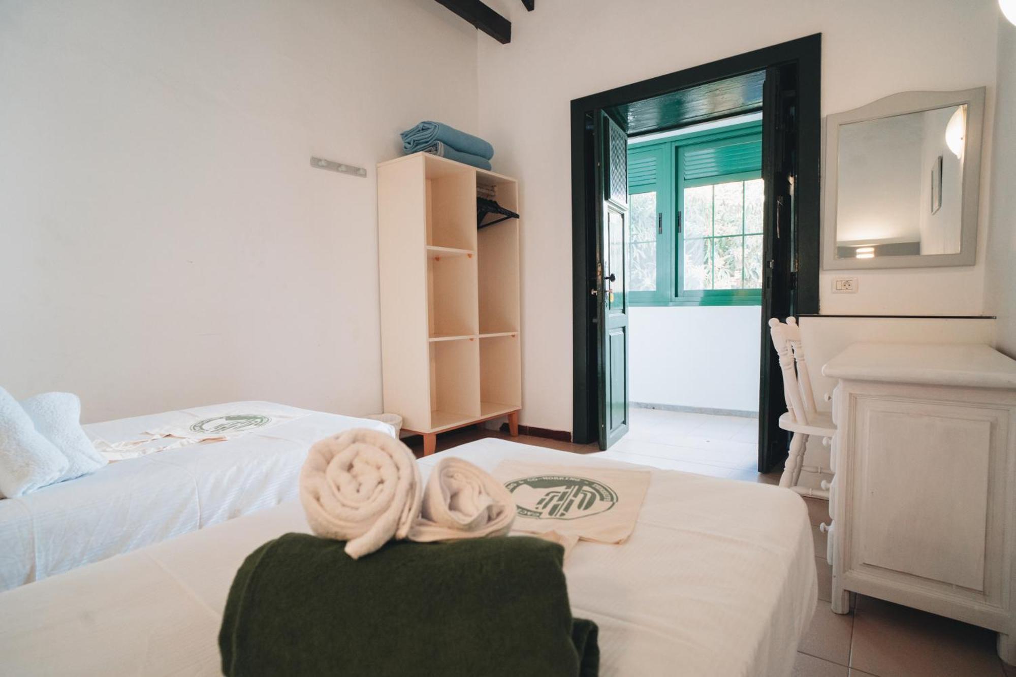 Cactus Hostel San Sebastián de la Gomera Exteriör bild