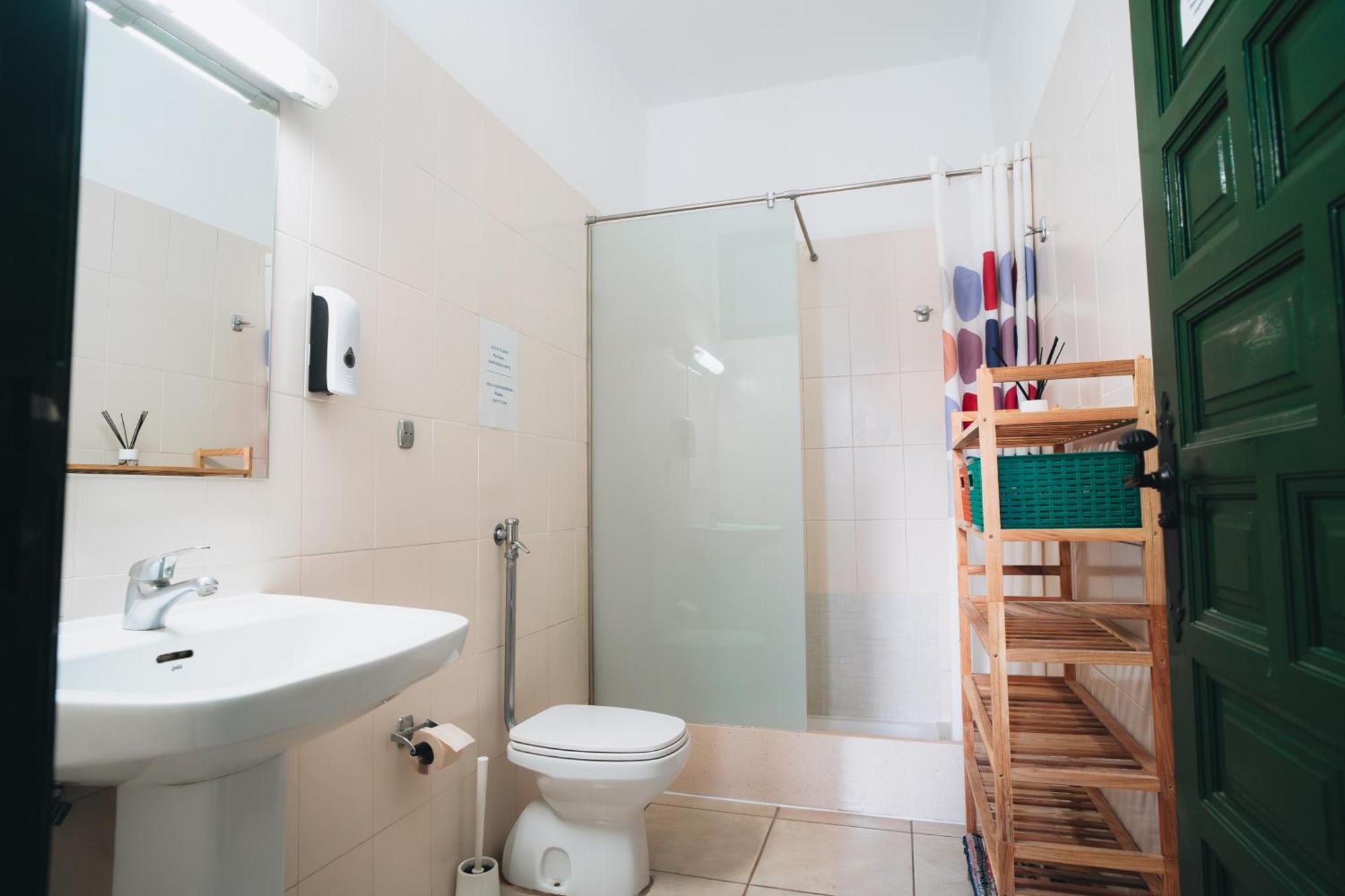 Cactus Hostel San Sebastián de la Gomera Exteriör bild
