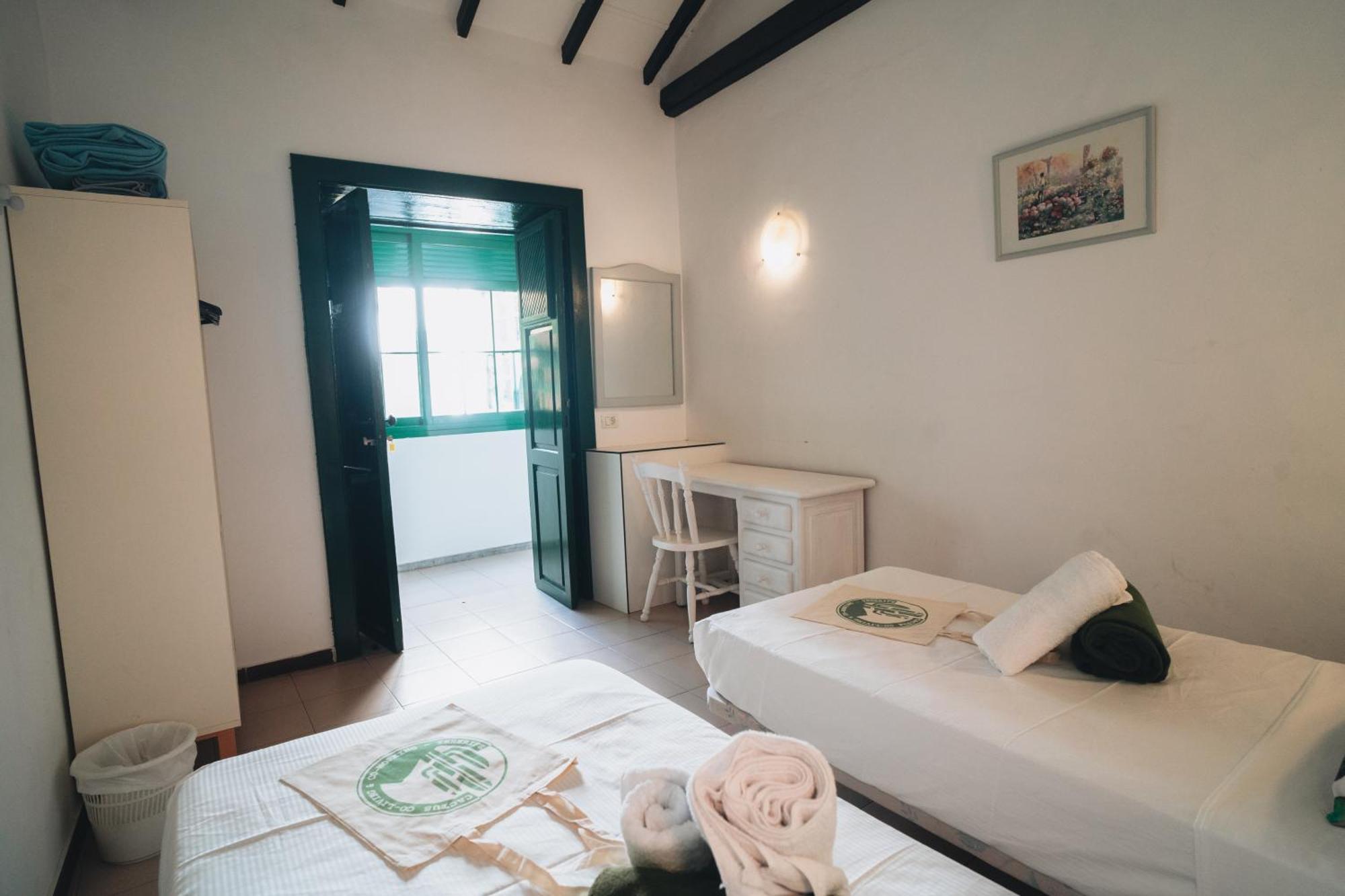 Cactus Hostel San Sebastián de la Gomera Exteriör bild